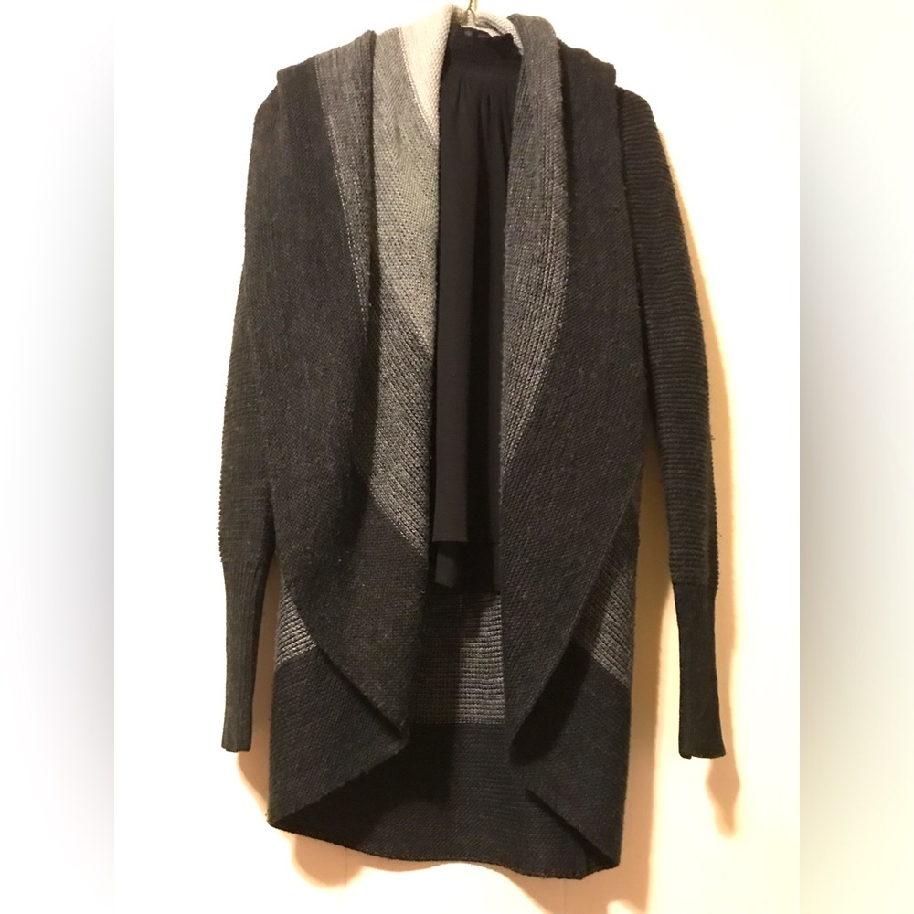 Elegant Black and Gray Women's Sweater